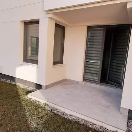 아파트 Garden Gates And Sadowa 그단스크