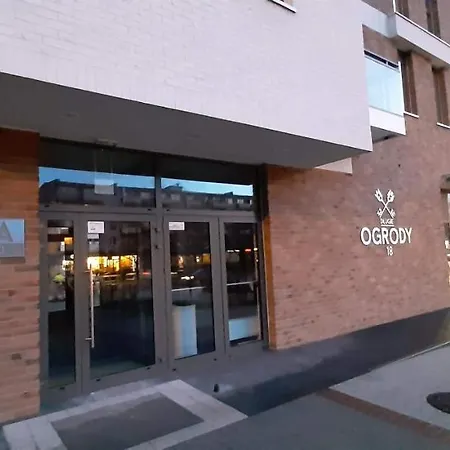 아파트 Garden Gates And Sadowa 그단스크