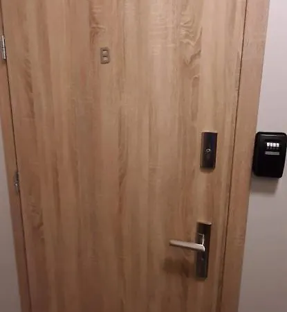 Garden Gates And Sadowa شقة